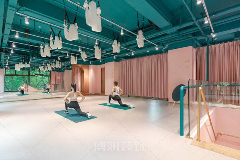 南京概念符号健身房装修设计方案效果图-南京沙巴足球工装公司